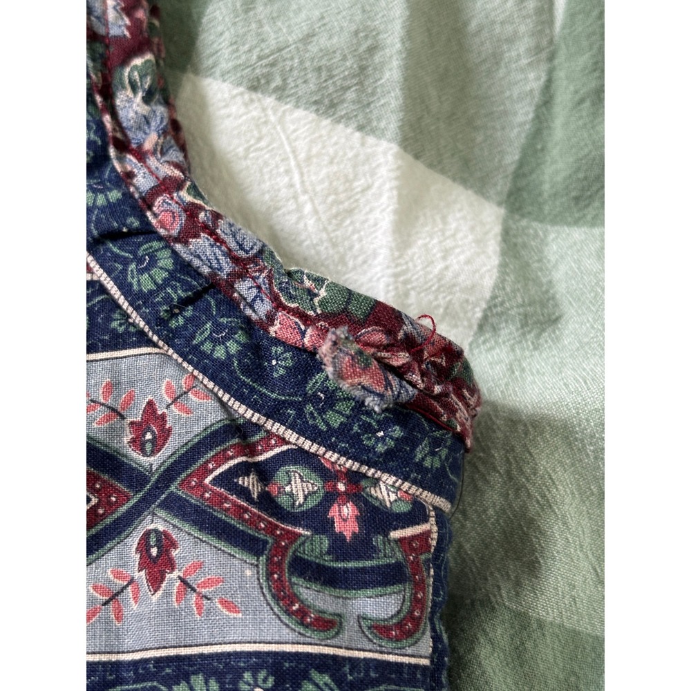 Vintage Suttles and Seawinds Quilted Patchwork Vest Burgundy Floral Boho Canada - Picture 7 of 9
